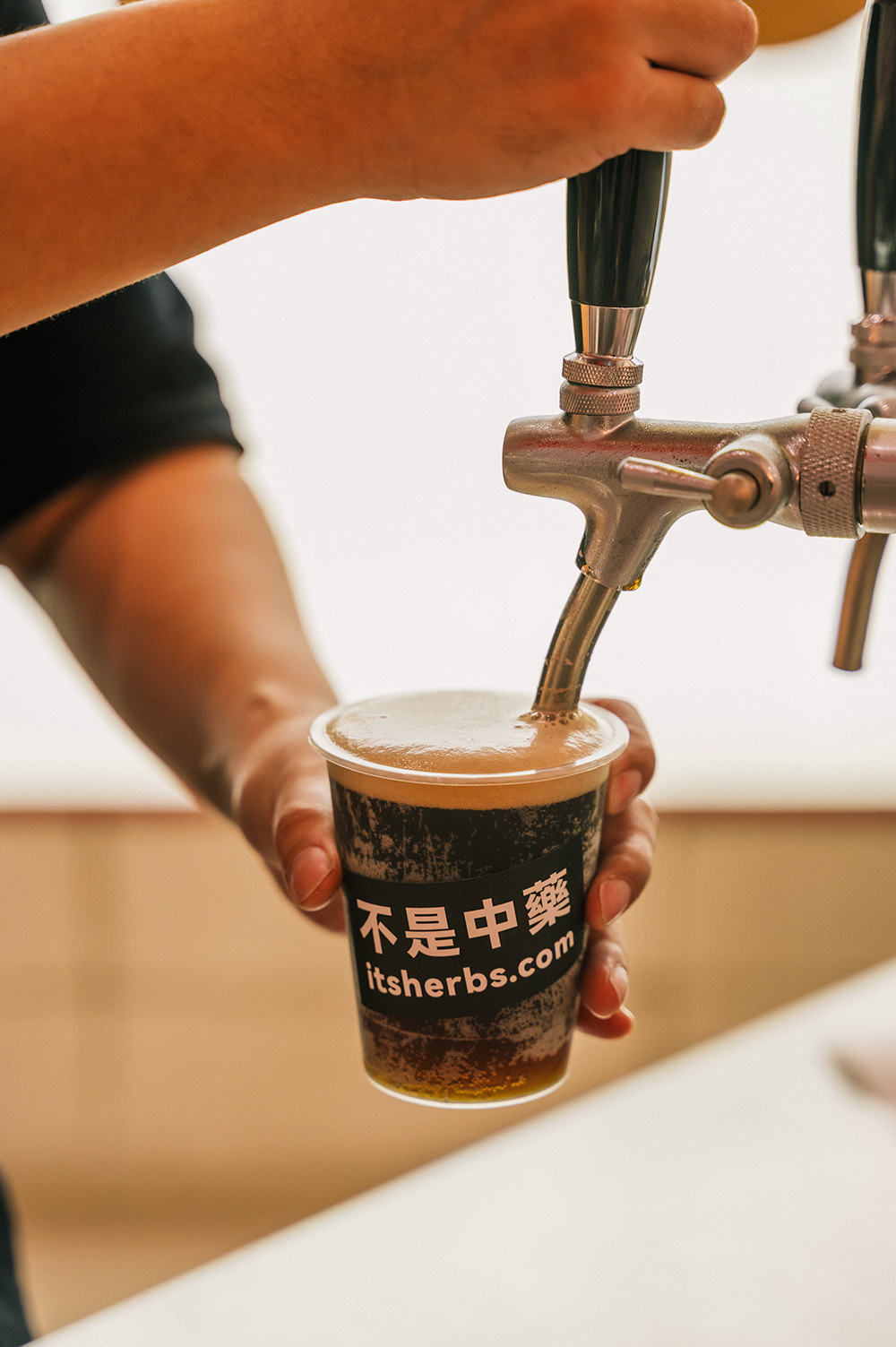 it's herbs herbal draught on tap
